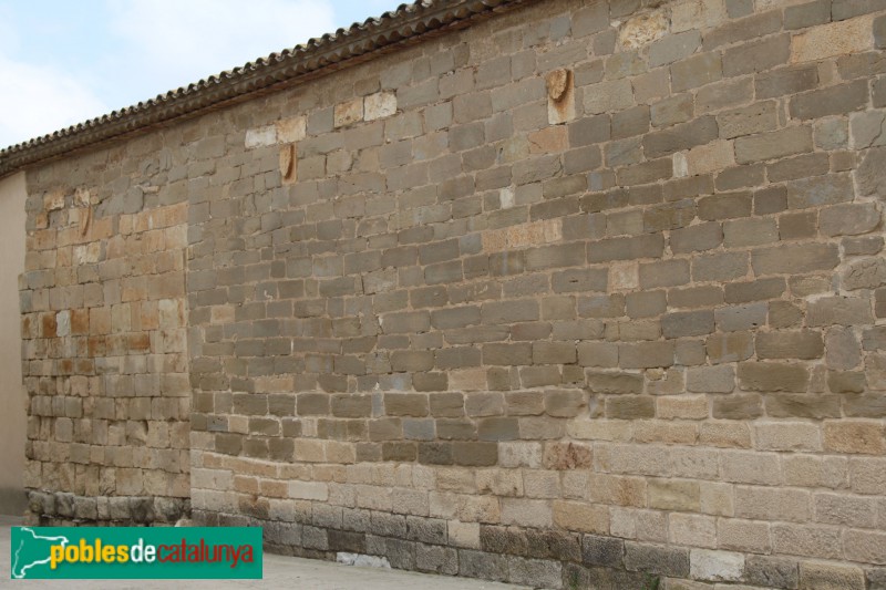 Vilagrassa - Vilagrassa - Església de Santa Maria, façana posterior (Foto: Albert Esteves, 2018) Vilagrassa - Vilagrassa - Església de Santa Maria, façana posterior