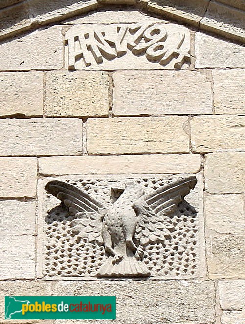 Ciutadilla - Església de Sant Miquel, detall del coronament (Foto: Albert Esteves, 2018) Ciutadilla - Església de Sant Miquel, detall del coronament