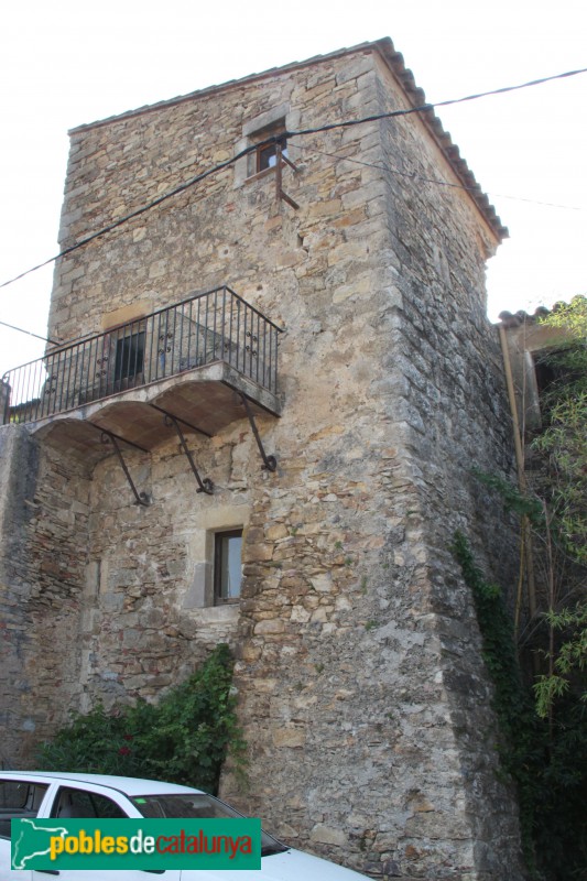 Palau-sator - Muralla, torre nord (Foto: Albert Esteves, 2018) Palau-sator - Muralla, torre nord