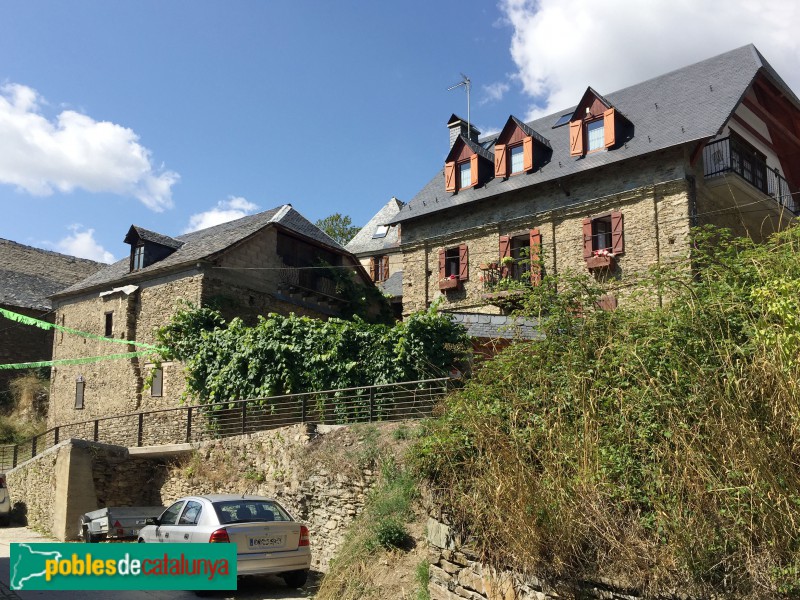 Mont - Nucli urbà (Foto: Albert Esteves, 2018) Mont - Nucli urbà
