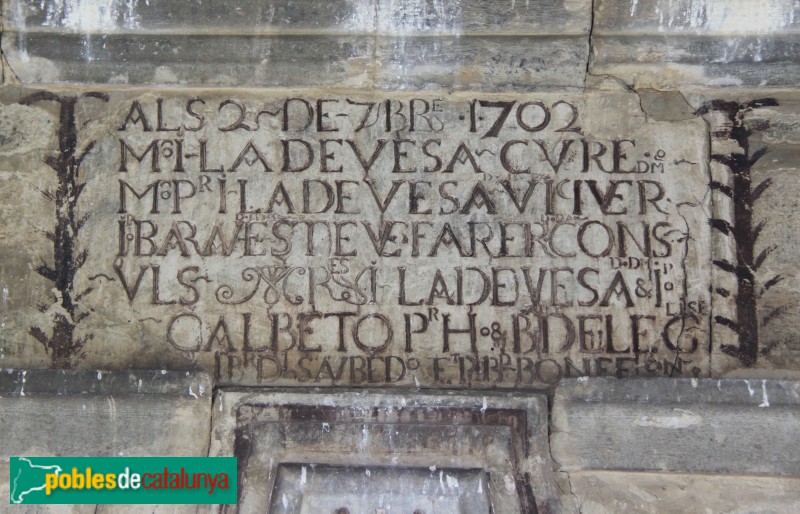 Montcorbau - Església de Sant Esteve, portada (Foto: Albert Esteves, 2018) Montcorbau - Església de Sant Esteve, portada