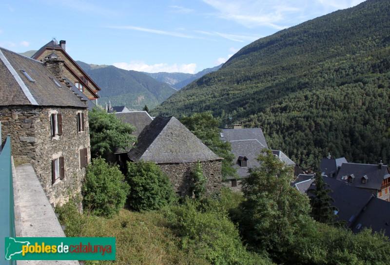 Arròs - Vista parcial del poble (Foto: Albert Esteves, 2018) Arròs - Vista parcial del poble
