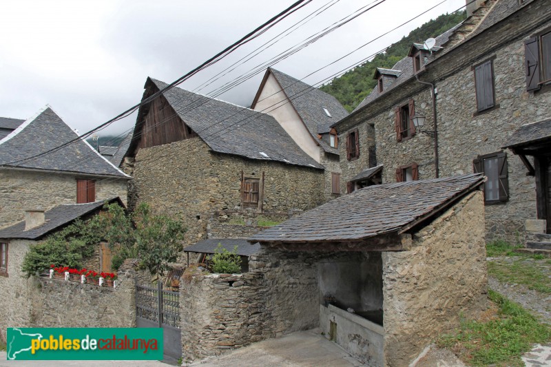 Arròs - Vista parcial del poble (Foto: Albert Esteves, 2018) Arròs - Vista parcial del poble