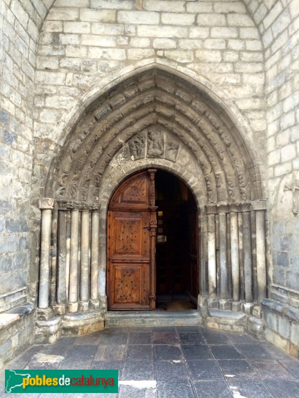 Vielha - Església de Sant Miquel (Foto: Joan Sànchez, 2014) Vielha - Església de Sant Miquel