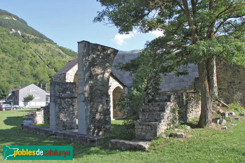 Vielha - Església de Santa Maria de Mijaran (Foto: Albert Esteves, 2018) Vielha - Església de Santa Maria de Mijaran