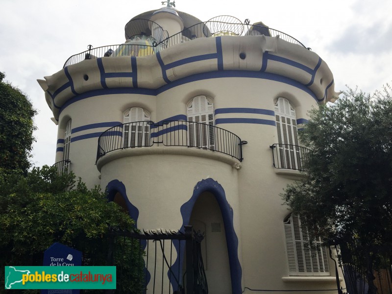 Sant Joan Despí - Torre de la Creu (Foto: Albert Esteves, 2018) Sant Joan Despí - Torre de la Creu