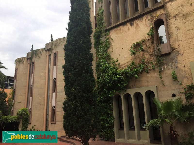 Sant Just Desvern - Taller d'Arquitectura - Fàbrica Sansón (Foto: Albert Esteves, 2018) Sant Just Desvern - Taller d'Arquitectura - Fàbrica Sansón