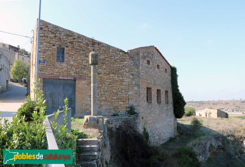 Nalec - Creu de terme (Foto: Albert Esteves, 2018) Nalec - Creu de terme