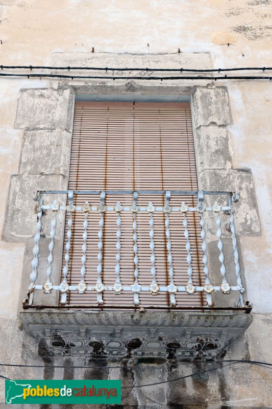 Sant Martí de Maldà - Llinda, 1697 (Foto: Albert Esteves, 2018) Sant Martí de Maldà - Llinda, 1697