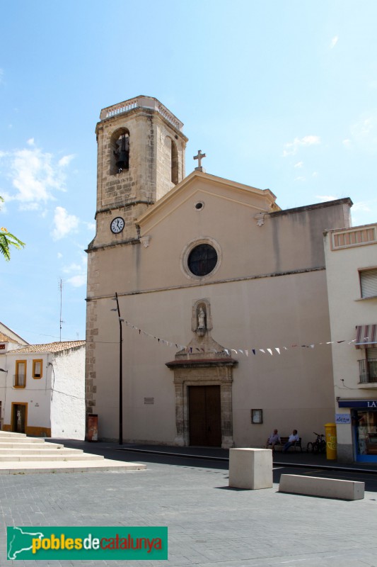 Calafell - Església de la Santa Creu (Foto: Albert Esteves, 2018) Calafell - Església de la Santa Creu