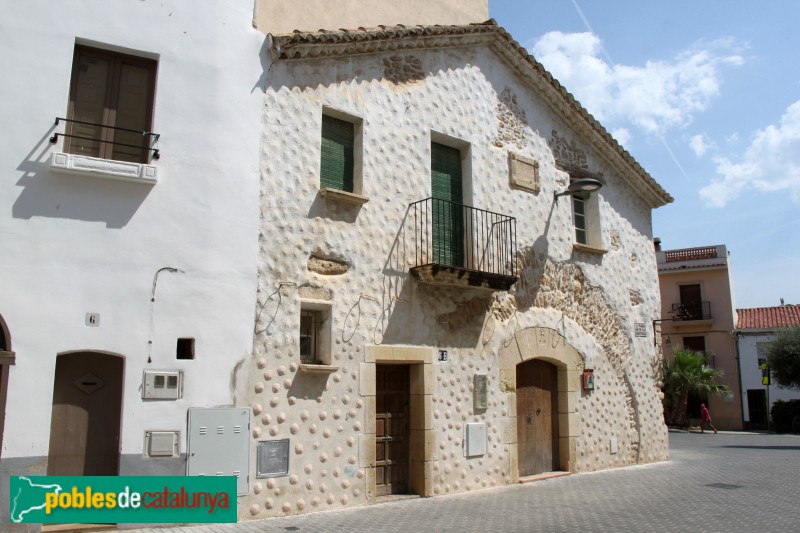 Calafell - Antiga casa del Comú (Foto: Albert Esteves, 2018) Calafell - Antiga casa del Comú