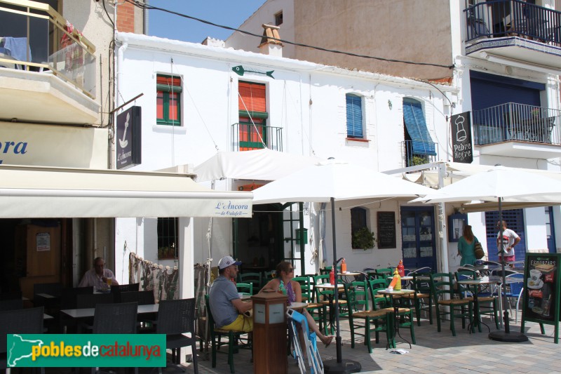 Calafell - Cases de pescadors (Foto: Albert Esteves, 2018) Calafell - Cases de pescadors