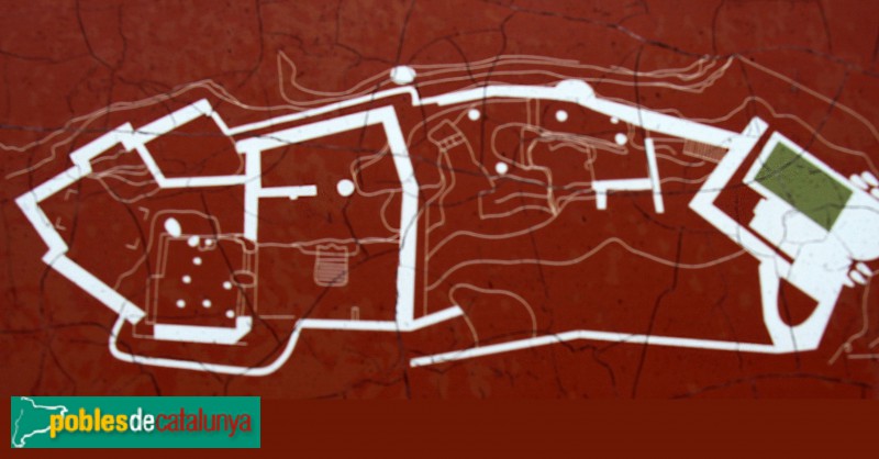 Calafell - Planta del castell (Foto: cartell in situ) Calafell - Planta del castell