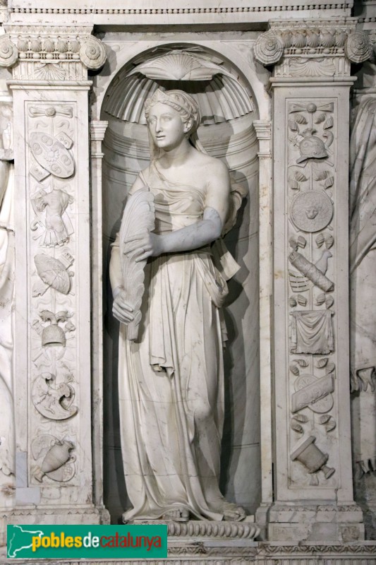 Bellpuig - Mausoleu de Ramon Folc de Cardona: al·legoria de la Victòria (Foto: Albert Esteves, 2018) Bellpuig - Mausoleu de Ramon Folc de Cardona: al·legoria de la Victòria