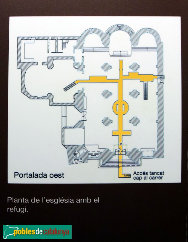 Agramunt - Refugi antiaeri sota l'església (Foto: cartell in situ) Agramunt - Refugi antiaeri sota l'església