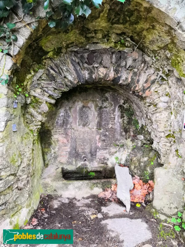 Port de la Selva - Sant Pere de Rodes - Hospital pelegrins (Foto: <i>Humberto Vila</i>, 2018) Port de la Selva - Sant Pere de Rodes - Hospital pelegrins