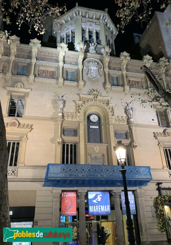 Barcelona - Reial Acadèmia de les Ciències i les Arts (Foto: Albert Esteves, 2019) Barcelona - Reial Acadèmia de les Ciències i les Arts