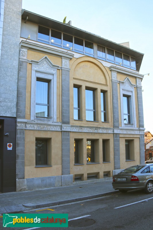 Barcelona - Edifici La República (Antic Casino Familiar) (Foto: Albert Esteves, 2019) Barcelona - Edifici La República (Antic Casino Familiar)