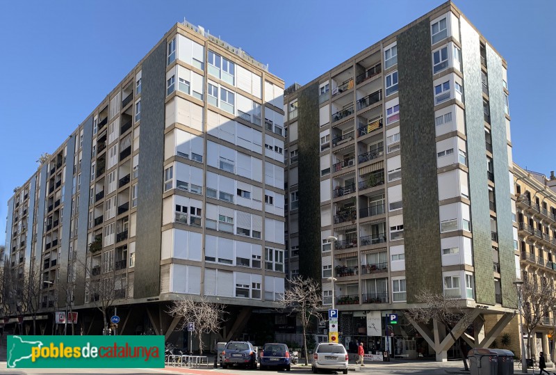 Barcelona - Edifici Mediterrani (Consell de Cent, 160-186) (Foto: Albert Esteves, 2019) Barcelona - Edifici Mediterrani (Consell de Cent, 160-186)