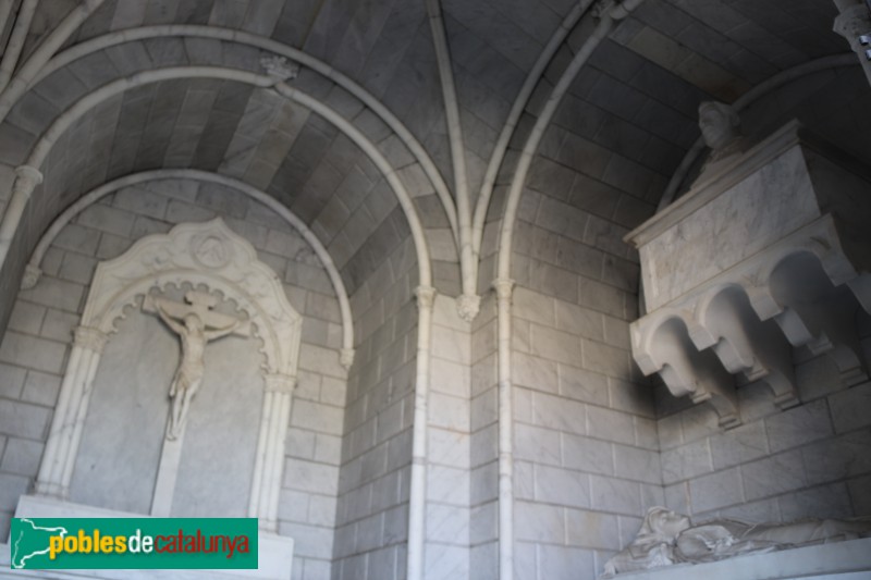 Cementiri del Poblenou - Arc-capella IV (Foto: Albert Esteves, 2019) Cementiri del Poblenou - Arc-capella IV