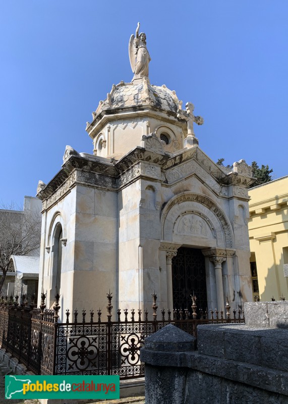 Cementiri dels Caputxins - Panteó Magdalena Palmerola (Foto: Albert Esteves, 2019) Cementiri dels Caputxins - Panteó Magdalena Palmerola