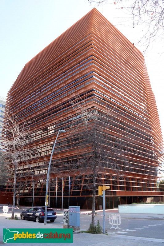 Barcelona - Edifici CMT 22@ (Foto: Albert Esteves, 2019) Barcelona - Edifici CMT 22@