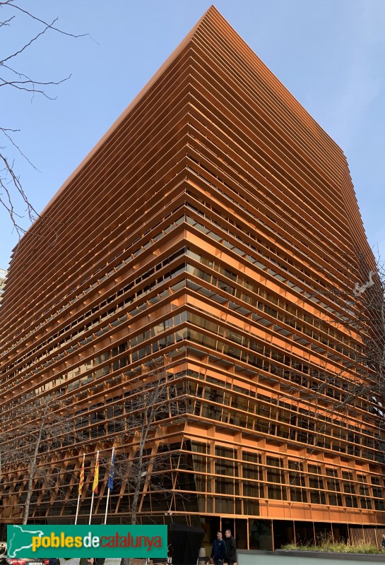 Barcelona - Edifici CMT 22@ (Foto: Albert Esteves, 2019) Barcelona - Edifici CMT 22@