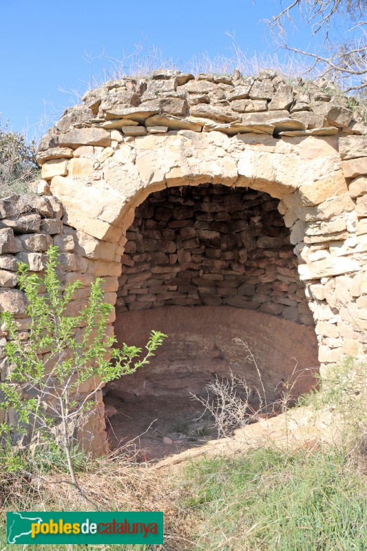 Agramunt - Forn de guix de Rocabertí (Foto: Albert Esteves, 2019) Agramunt - Forn de guix de Rocabertí