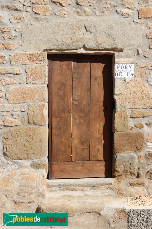 Ossó de Sió - Bellver d'Ossó, antic forn de pa (Foto: Albert Esteves, 2019) Ossó de Sió - Bellver d'Ossó, antic forn de pa