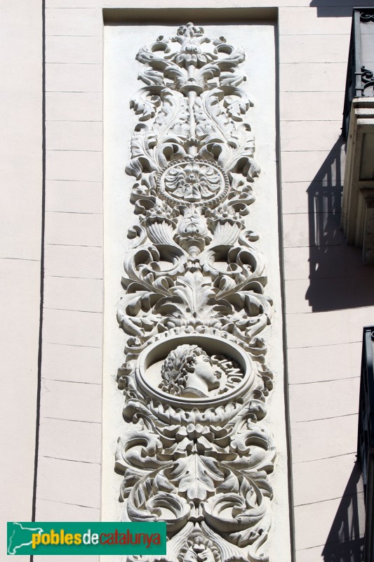 Barcelona - Tallers, 52-64 (Foto: Albert Esteves, 2019) Barcelona - Tallers, 52-64