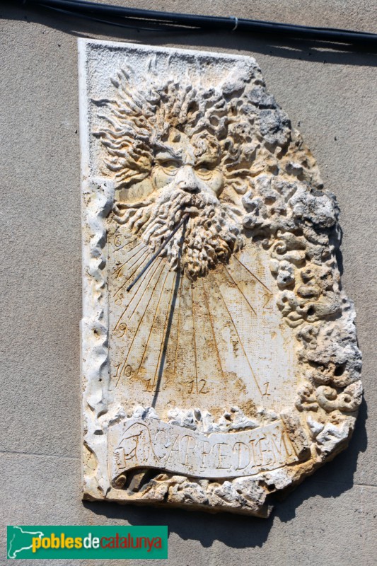 Barcelona - Can Cadena, rellotge de sol (Foto: Albert Esteves, 2019) Barcelona - Can Cadena, rellotge de sol