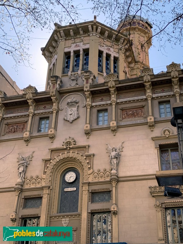 Barcelona - Reial Acadèmia de les Ciències i les Arts (Foto: Albert Esteves, 2019) Barcelona - Reial Acadèmia de les Ciències i les Arts