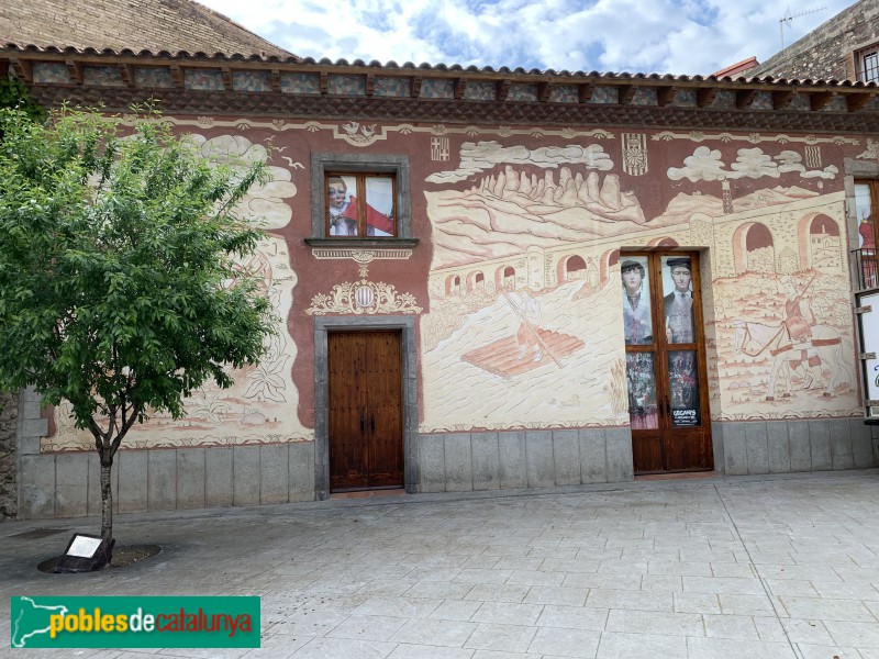 Molins de Rei - Ca n'Ametller, pati (Foto: Albert Esteves, 2019) Molins de Rei - Ca n'Ametller, pati