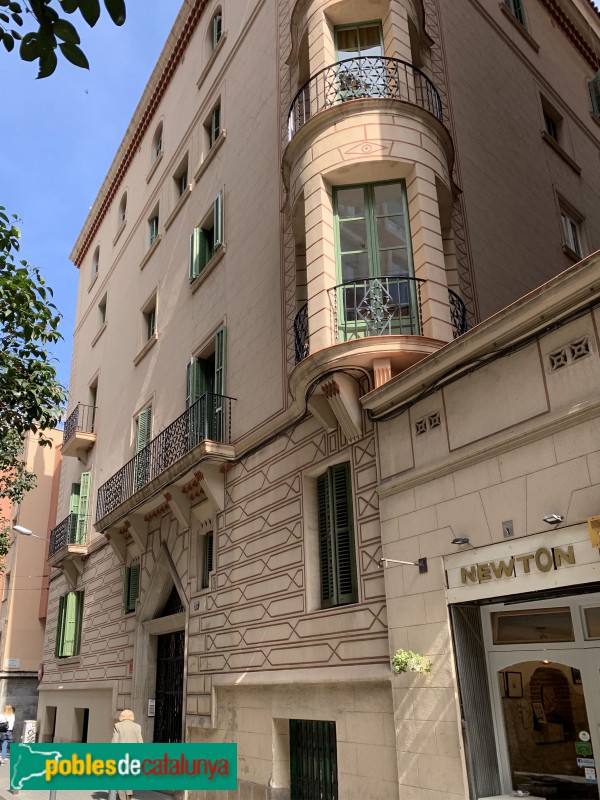 Barcelona - Marià Cubí, 13 (Foto: Albert Esteves, 2019) Barcelona - Marià Cubí, 13