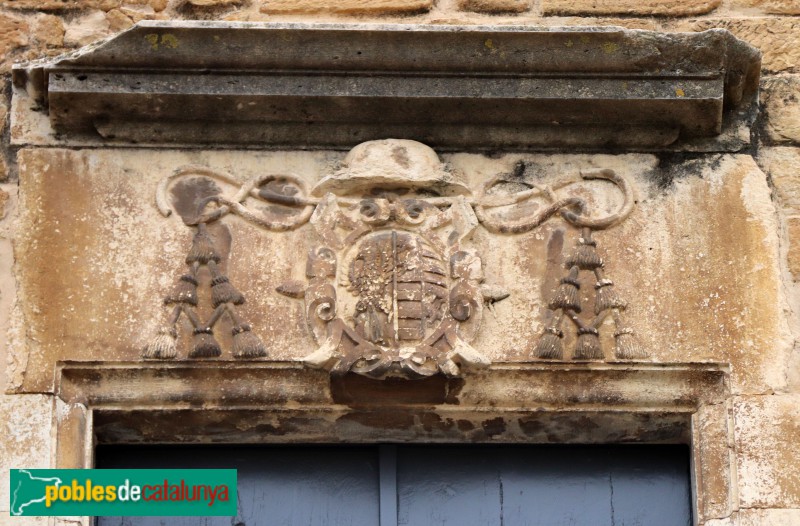 La Bisbal d'Empordà - Castell, escut del bisbe Arévalo de Zuazo (Foto: Albert Esteves, 2019) La Bisbal d'Empordà - Castell, escut del bisbe Arévalo de Zuazo