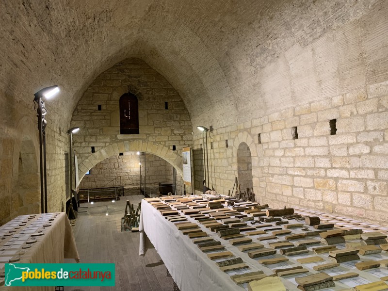 La Bisbal d'Empordà - Castell. Sala de les tines (Foto: Albert Esteves, 2019) La Bisbal d'Empordà - Castell. Sala de les tines