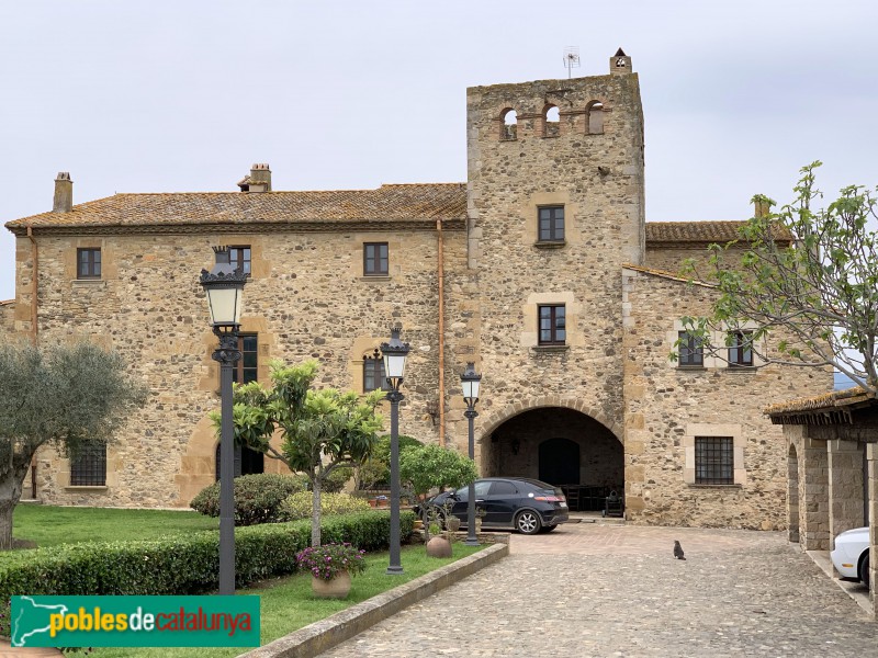 La Bisbal d'Empordà - Can Cendra (Foto: Albert Esteves, 2019) La Bisbal d'Empordà - Can Cendra