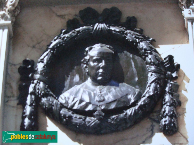 Arenys de Mar - Can Montal de la Dreta (Foto: Jordi Coll i Alzina, 2007) Arenys de Mar - Can Montal de la Dreta