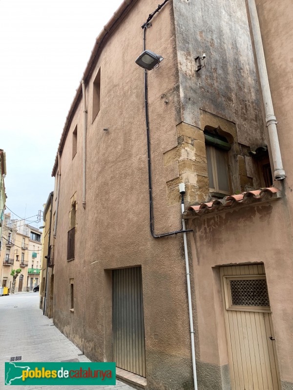 La Bisbal d'Empordà - Carrer del Pedró, 5 (Foto: Albert Esteves, 2019) La Bisbal d'Empordà - Carrer del Pedró, 5