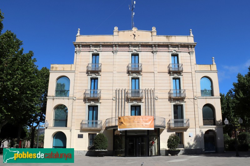 Olesa de Montserrat - Antic Hotel Gori (Ajuntament) (Foto: Albert Esteves, 2019) Olesa de Montserrat - Antic Hotel Gori (Ajuntament)