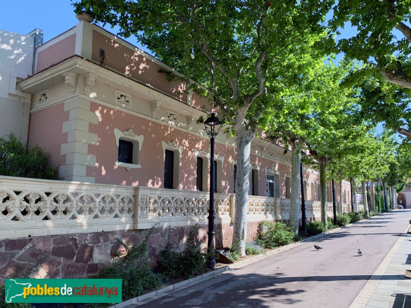 Olesa de Montserrat - Xalets de l'Hotel Gori (Foto: Albert Esteves, 2019) Olesa de Montserrat - Xalets de l'Hotel Gori