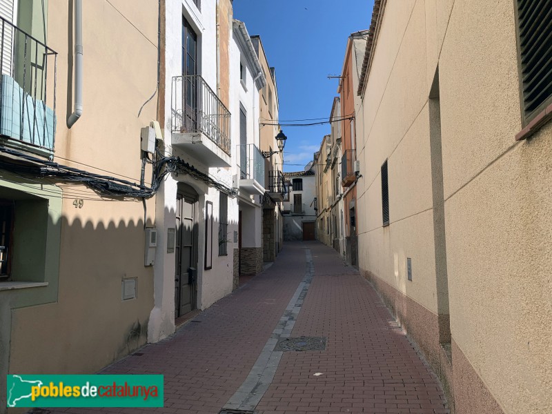 Olesa de Montserrat - Carrer de Dalt (Foto: Albert Esteves, 2019) Olesa de Montserrat - Carrer de Dalt