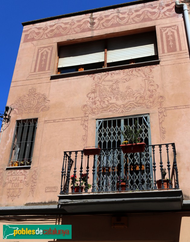 Martorell - Esgrafiats (Jaume Amat,1989) (Foto: Albert Esteves, 2019) Martorell - Esgrafiats (Jaume Amat,1989)