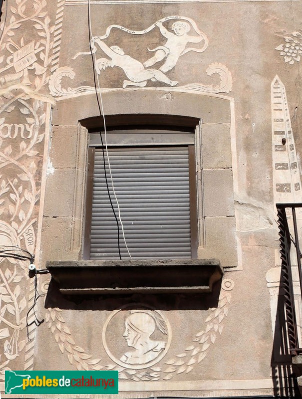 Martorell - Esgrafiats (Anònim, 1821) (Foto: Albert Esteves, 2019) Martorell - Esgrafiats (Anònim, 1821)