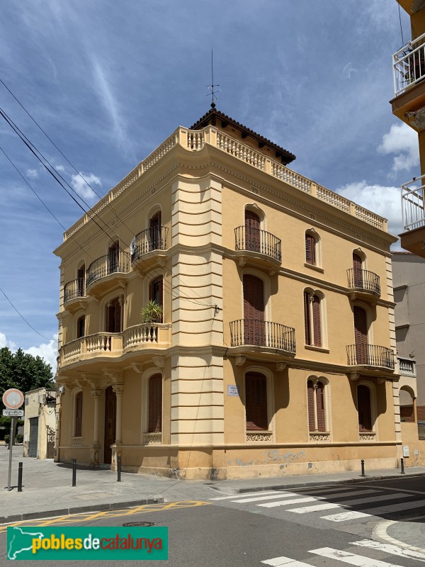 Olesa de Montserrat - Cal Vador Bruixa (Foto: Albert Esteves, 2019) Olesa de Montserrat - Cal Vador Bruixa