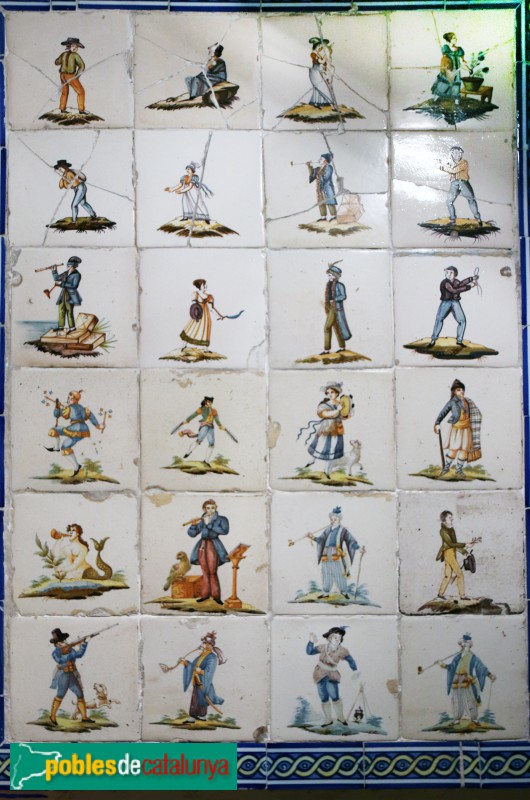 Museu de l'Enrajolada - Rajoles de gènere valencianes del segle XIX (Foto: Albert Esteves, 2019) Museu de l'Enrajolada - Rajoles de gènere valencianes del segle XIX