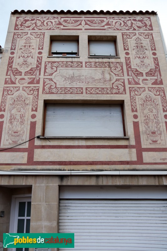 Martorell - Esgrafiats (Jaume Amat,1995) (Foto: Albert Esteves, 2019) Martorell - Esgrafiats (Jaume Amat,1995)