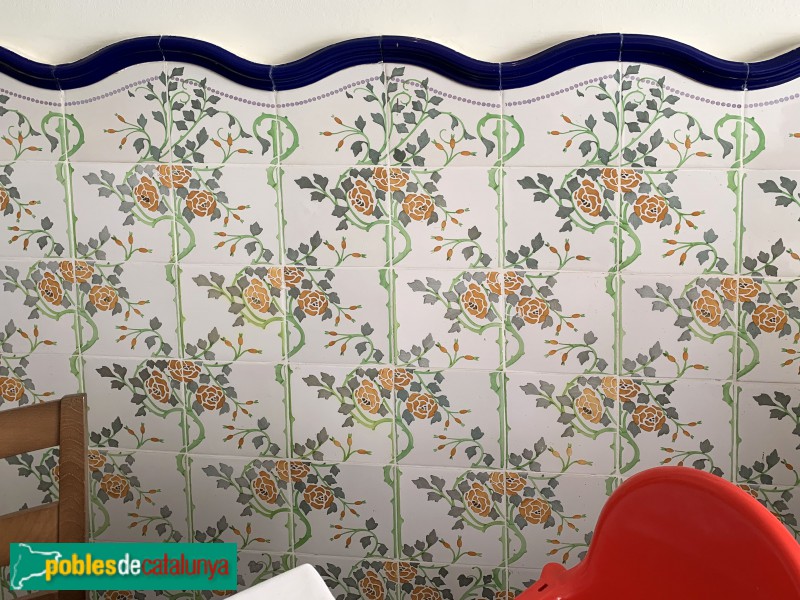 Sitges - Casa Conrad Subirà, arrambador interior (Foto: Albert Esteves, 2019) Sitges - Casa Conrad Subirà, arrambador interior