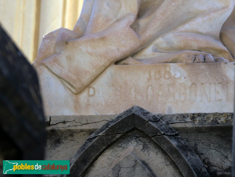 Vilanova i la Geltrú - Sepulcre Joan Serra i Totesaus (Foto: Albert Esteves, 2019) Vilanova i la Geltrú - Sepulcre Joan Serra i Totesaus