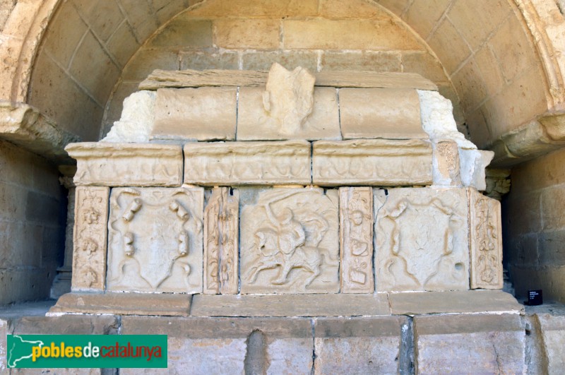 Monestir de Santes Creus - Sarcòfag de Guillem de Montcada, segle XIV (Foto: Albert Esteves, 2019) Monestir de Santes Creus - Sarcòfag de Guillem de Montcada, segle XIV